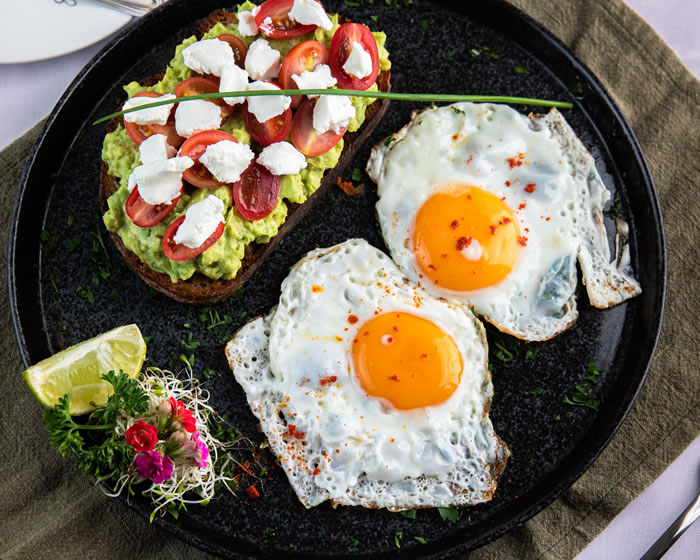 Transforma tu estilo de vida con la dieta keto: Ideas deliciosas para desayuno, almuerzo y cena.