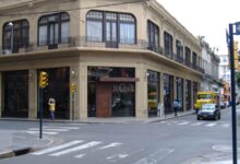 Esquina del Bar El Cairo, en Santa Fe y Sarmiento, Rosario