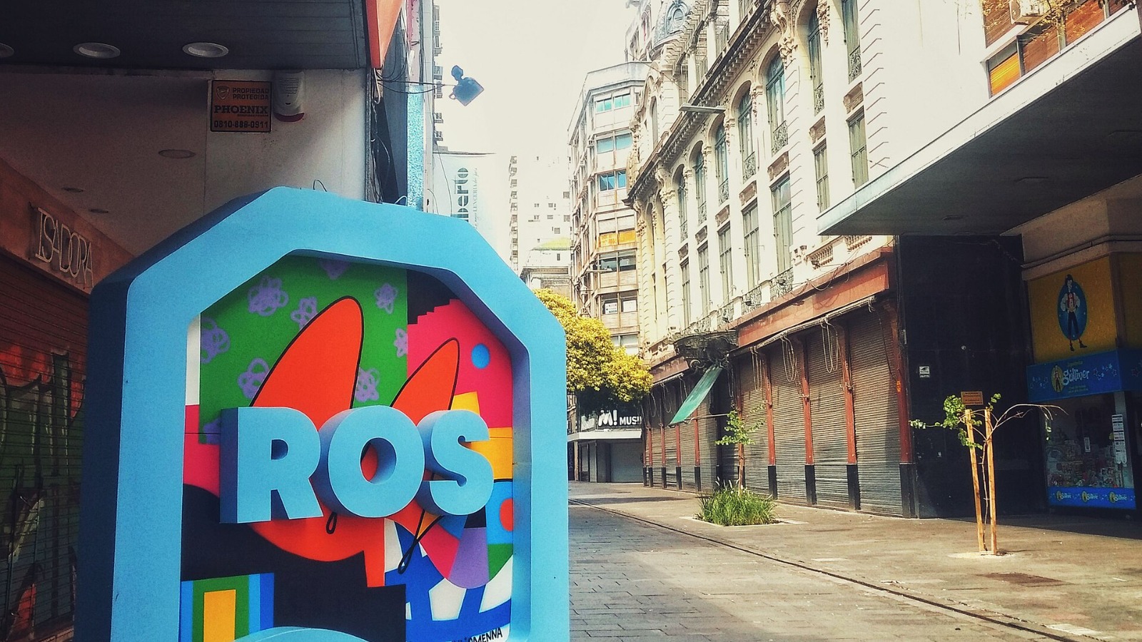 Peatonal Córdoba de Rosario, en pleno centro de la ciudad