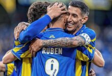 Jugadores de Rosario Central festejan un gol ante Independiente Rivadavia en el Gigante de Arroyito
