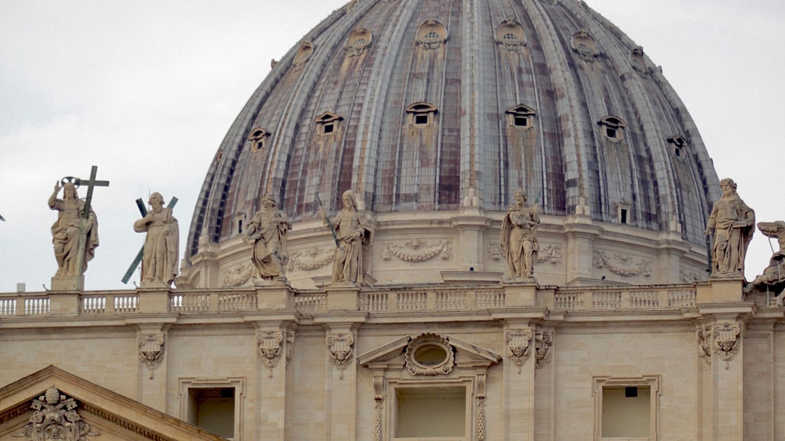 Cúpula de la Basílica de San Pedro en el Vaticano