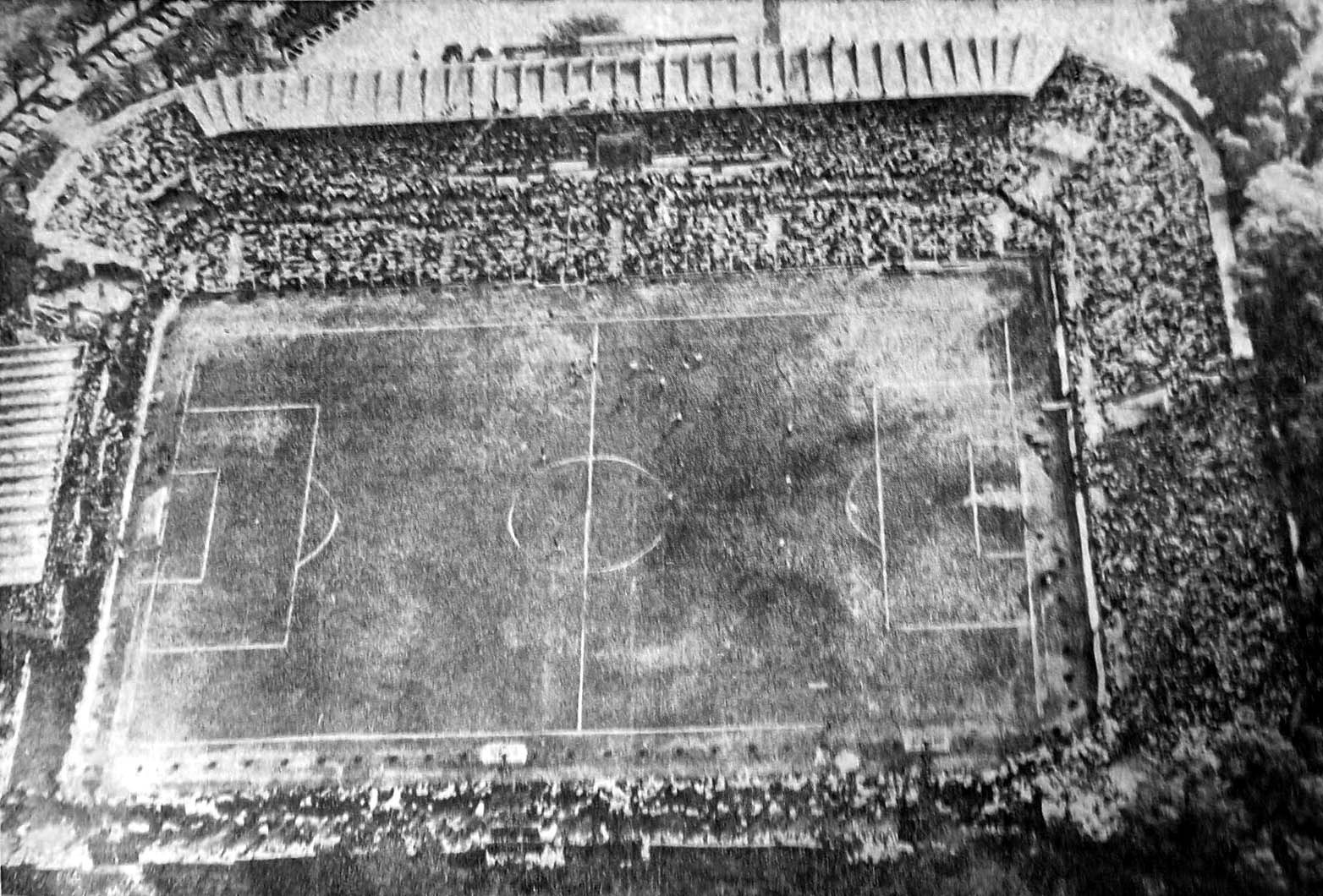 El estadio de Newell's en el Parque de la Independencia en 1970
