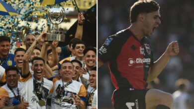 Jugadores de Rosario Central festejan la Supercopa Internacional y Walter Mazzantti festeja un gol de Newell's