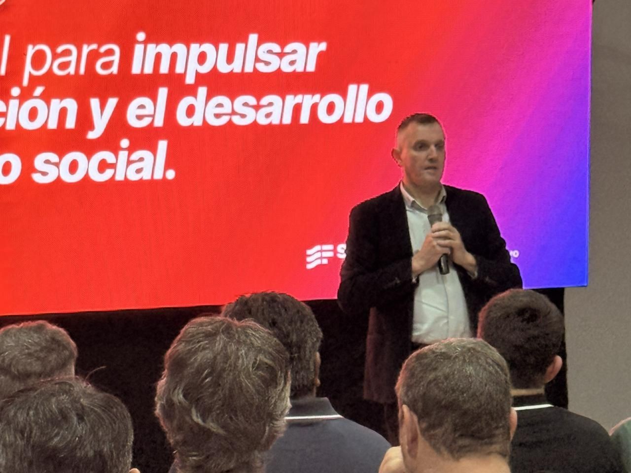Presentación del Gasoducto de la Ruta 93-33 ante vecinos y empresarios en Los Quirquinchos