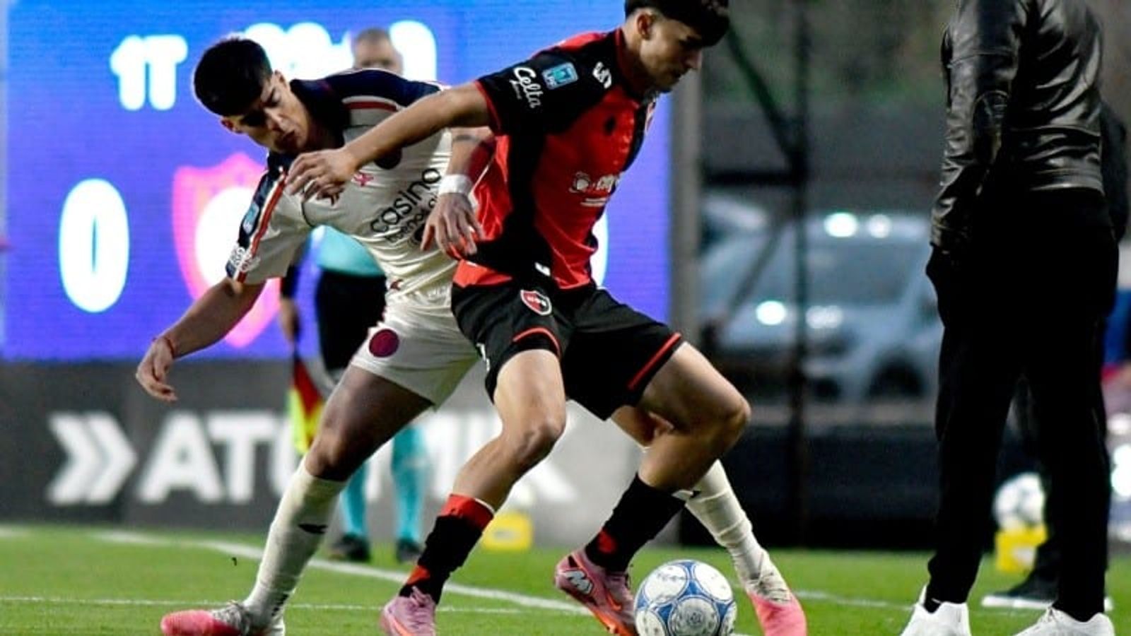 Jugada de San Lorenzo y Newell’s por la fecha 14 del Torneo Clausura